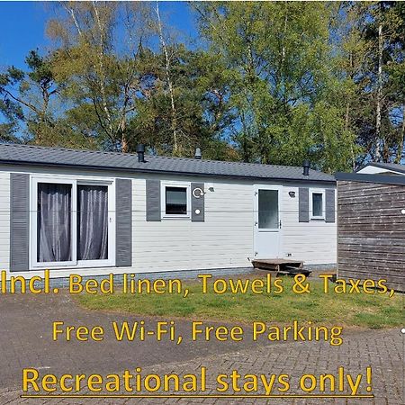 Ruim En Gezellig Chalet Voor 2 Personen Op De Veluwe Recreatiepark De Oude Driest Putten Zewnętrze zdjęcie