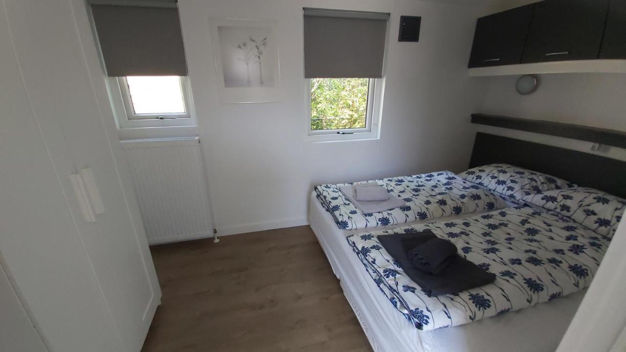 Ruim En Gezellig Chalet Voor 2 Personen Op De Veluwe Recreatiepark De Oude Driest Putten Zewnętrze zdjęcie