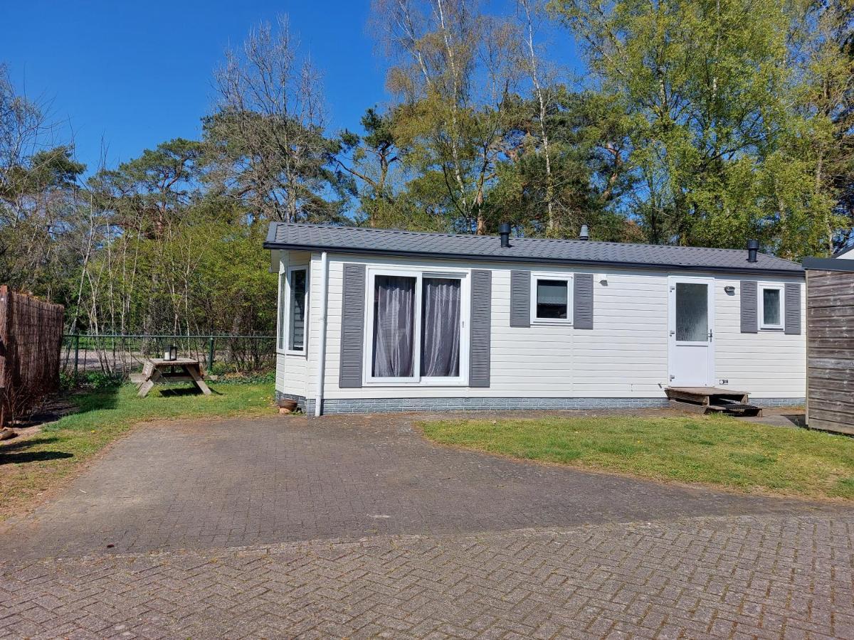 Ruim En Gezellig Chalet Voor 2 Personen Op De Veluwe Recreatiepark De Oude Driest Putten Zewnętrze zdjęcie